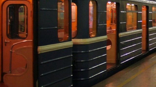 Станции Петербургского метрополитена | Девяткино смотреть онлайн