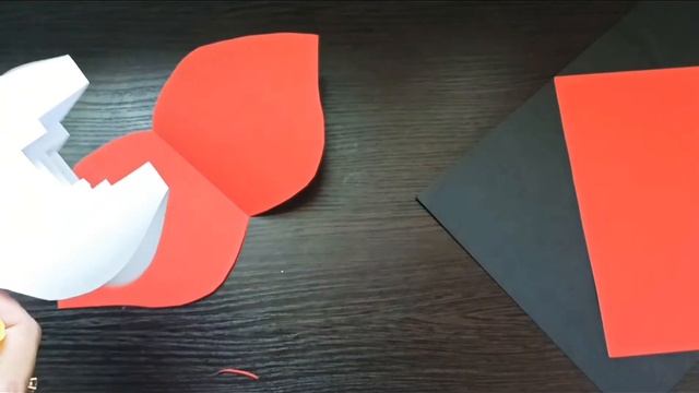 Валентинка - сердце своими руками | Как сделать открытку - сердце из бумаги ко Дню Влюбленных смотреть онлайн