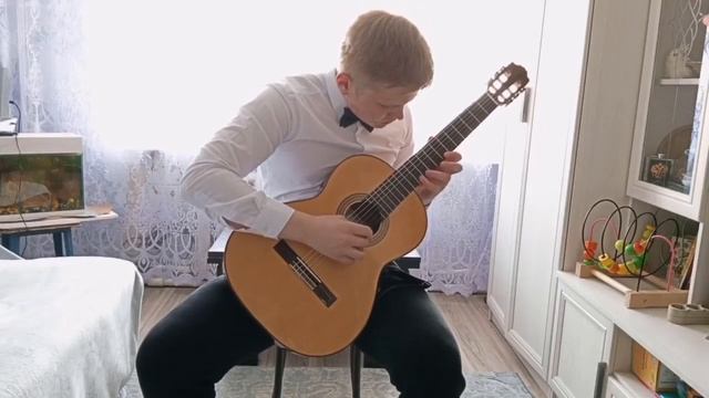 Олег Киселёв " Мой папа часто слушает Баха, но сам играет только блюз", исполняет Кушнарёв Роман смотреть онлайн