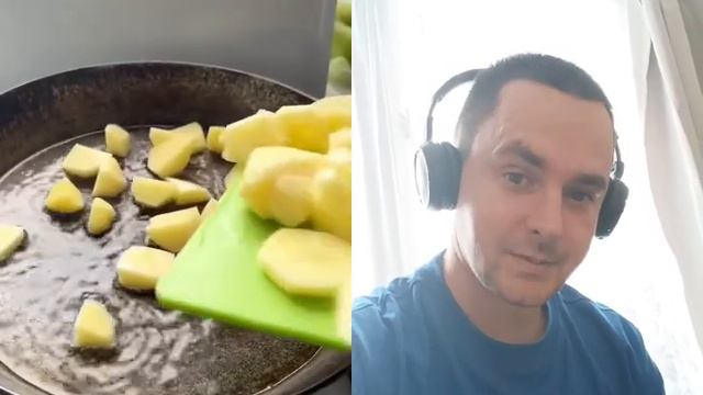 Как пожарить картошку на старой сковороде смотреть онлайн