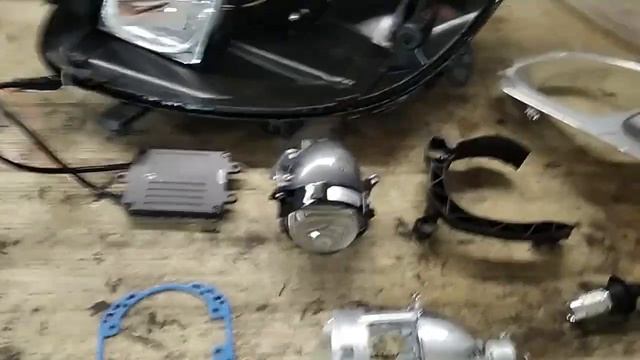 Тюнинг фар на Smart Fortwo 2. Установка светодиодных Bi Led линз смотреть онлайн