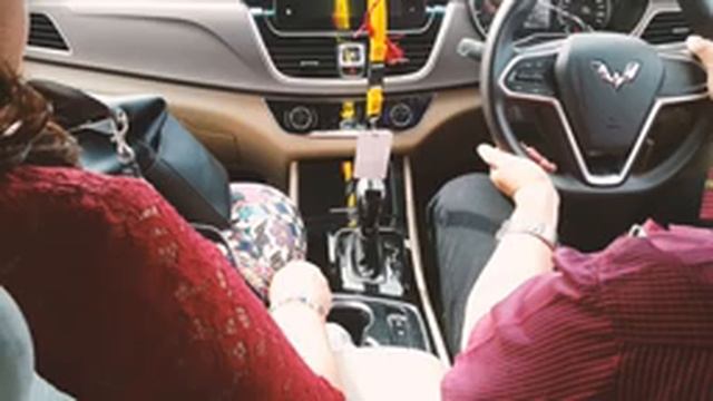 Test Drive Wuling Cortez di Acara Launching Wuling Almaz смотреть онлайн