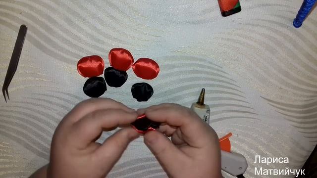 Розы из лент на резинке КАНЗАШИ смотреть онлайн