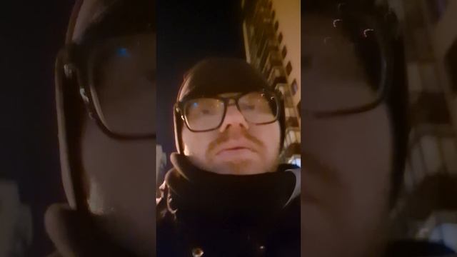 произвол вахтеров в домах . что они себе позволяют . да ещё и за деньги 💰 жильцов . смотрим смотреть онлайн