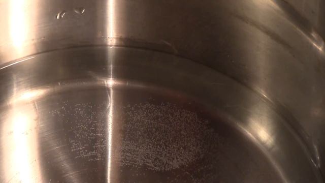Индукционная конфорка, закипание воды - Домотехника КрБТ смотреть онлайн