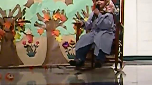 Sammy as the Big Bad Wolf in school play смотреть онлайн