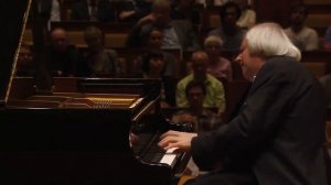 Grigory Sokolov - Brahms Intermezzo Op. 117 No. 2