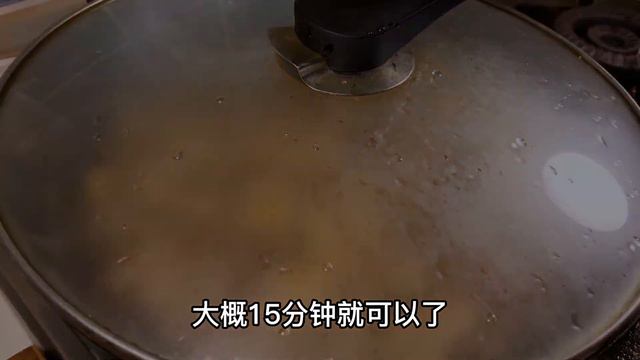 鴨肉特別好吃的做法，用料簡單香味十足，下酒下飯都不錯，【天天相見廚房阿鵬哥】，#鴨肉料理，#鴨肉食譜，#鴨肉的做法，#香酥鴨肉食譜，#簡單又美味，#美味鴨肉煎炒法，#香氣十足，#酥脆口感 #鴨肉佳餚