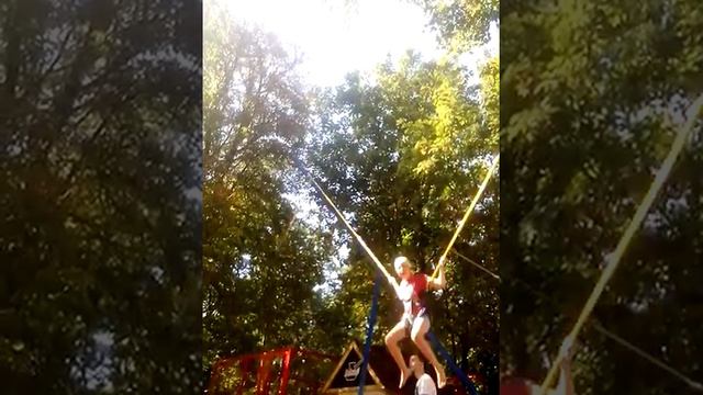 Стремно прыгать на батуте;))) смотреть онлайн