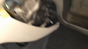 Где расположен резистор(сопротивление)отопителя на Renault Scenic 2006г.