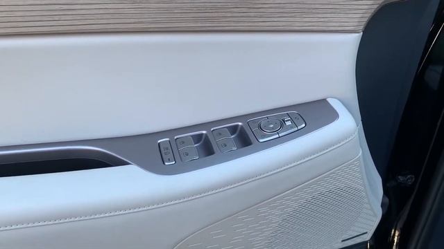 Видеопрезентация автомобиля PALISADE TIMELESS BLACK Каскад-М смотреть онлайн