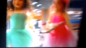 Песня просто просто мы маленькие  звёзды