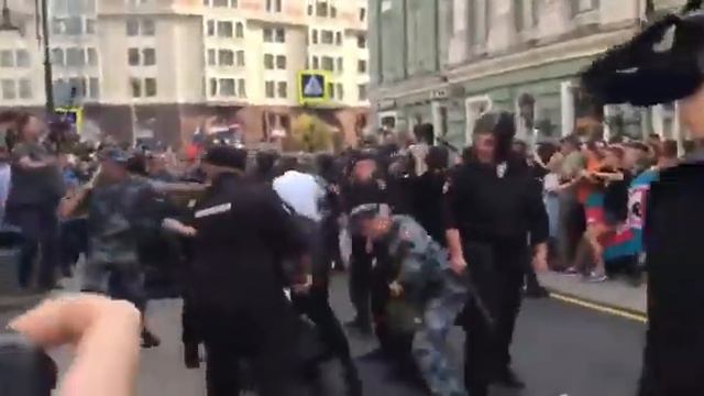 Забастовки в Питере. Что то пошло ни так(5) смотреть онлайн