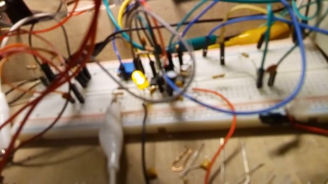 011 ЛБП 128 4 Убрал сглаживающие конденсаторы из управляющей схемы и продолжаю экспериментировать б смотреть онлайн