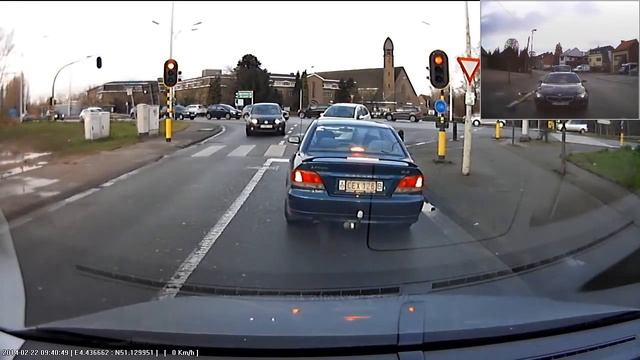 2 cars Kontich смотреть онлайн