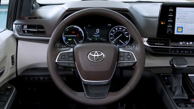 Новая Toyota Sienna 2021 отличный семейный минивэн смотреть онлайн