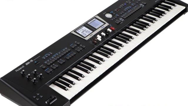 Roland BK-9: Dance Medley