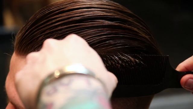 Haircut Tutorial - Slick Back Disconnected Cut 'n' Style смотреть онлайн