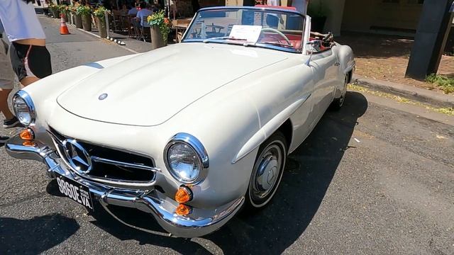 Lamborghini, Ferrari, Porsche, & more : Classic Fast Cars Show смотреть онлайн