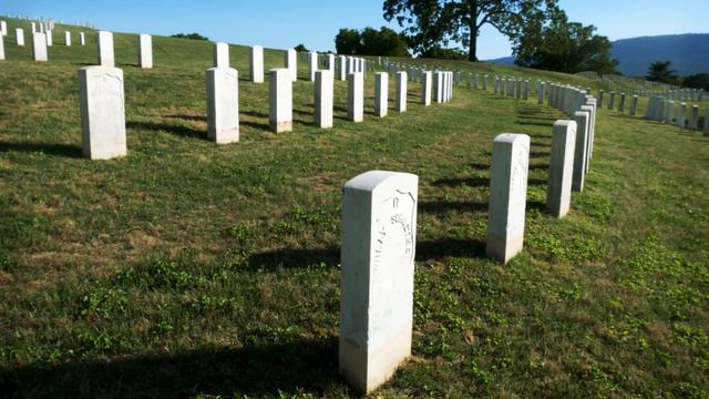 The Grave of Desmond Doss (and More!!!) | History Traveler Episode 69 смотреть онлайн