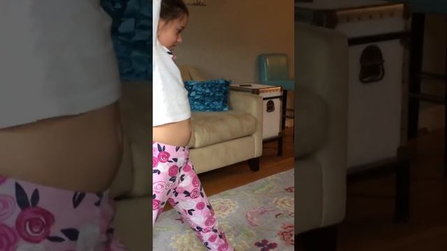 5 Sleepy Kittens Cartwheel Challenge смотреть онлайн