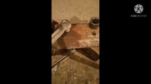 Ремонт нива шевроле, зеамена салейнтблоков нижних рычагов передней подвески.