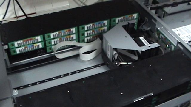 HP MSL2024 Tape Library Initialization & Slot To Slot Test смотреть онлайн