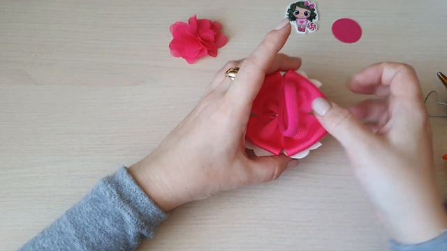 Моя любимая модель / Бантики из экокожи с шифоновыми цветами смотреть онлайн