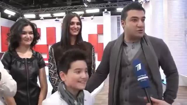 Шухрат Турдыходжаев - интервью для Первого канала после выступления на слепом прослушивании смотреть онлайн