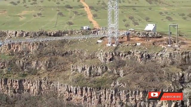 #Сенсация| Грузия. Стеклянный мост над каньоном ДАШБАШИ. Посредине кафе в виде бриллианта.14.06.202 смотреть онлайн