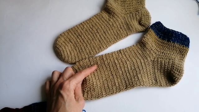 Продвижение процессов. Решила пристроить остатки пряжи на аксессуары. смотреть онлайн