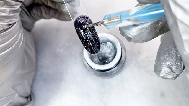 Заснеженный Бродвей NR База NIGHT BROADWAY смотреть онлайн