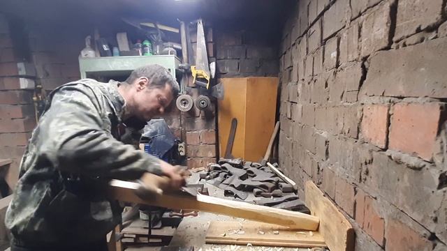 Топорище из осины на колун. Миф или реальность? Краш - тест. смотреть онлайн