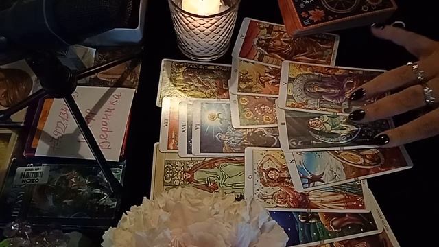 Король мечей-королева пентаклей, отношения в июле смотреть онлайн