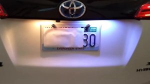 Toyota RAV4 SE Hybrid LED license plate light replacement