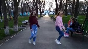 я сломала ногу