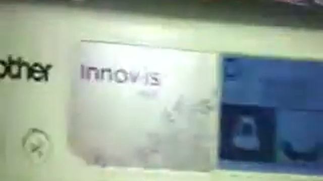 INNOV-IS 900D DE BROTHER смотреть онлайн