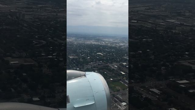 Beautiful landing at Montréal-Pierre Elliott Trudeau International Airport July 14, 2018 смотреть онлайн