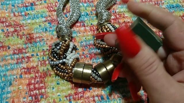 DIY. Облагородила 2 покупных бус, теперь очень довольна! Легкая и быстрая переделка бус. смотреть онлайн