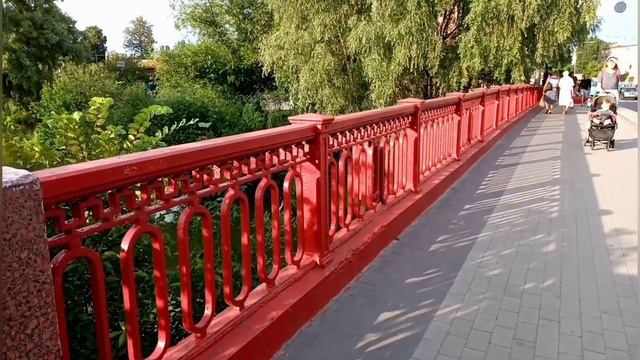 Чернигов. Прогулка по городу смотреть онлайн