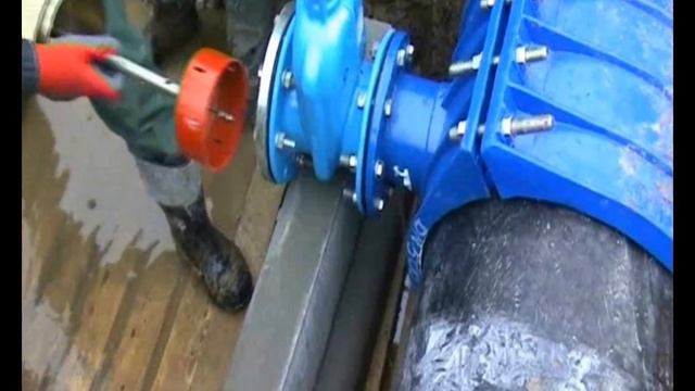 Врезка муфты под давлением смотреть онлайн