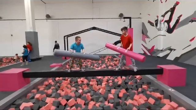 #JUMP PARK boj na kladine z vojtou смотреть онлайн