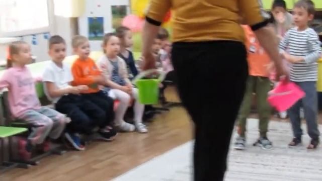 День защиты детей! садик смотреть онлайн
