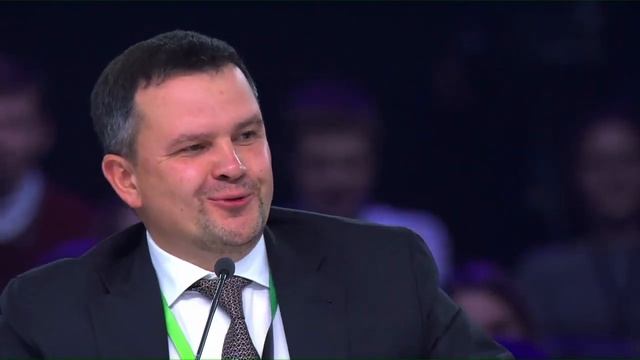 Обученная на выступлениях Акимова нейросеть "прочитала" стихотворение Гумилева смотреть онлайн