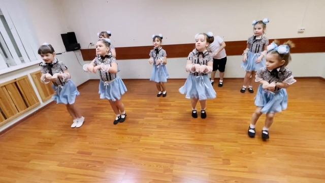 Собачий вальс. студия танца "Вдохновение" смотреть онлайн