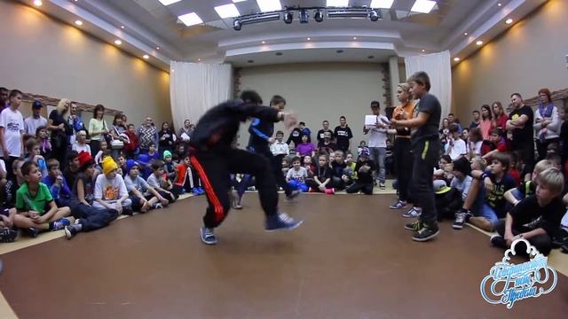 Double M vs ... 2х2 начинающие до 2х лет опыта СОВЕРШЕНСТВУ НЕТ ПРЕДЕЛА Осень 2014 смотреть онлайн