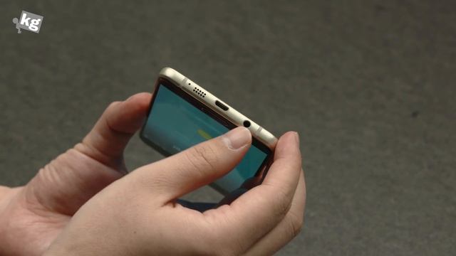 Samsung Galaxy A5 (2016) Unboxing [4K] смотреть онлайн