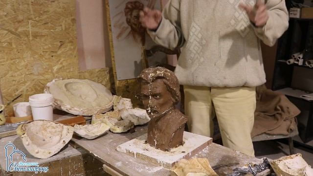 Горельеф Максиму Горькому смотреть онлайн