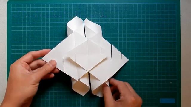 DIY paper lamp/lantern (Cathedral light) - how to make a pendant light out of paper - EzyCraft смотреть онлайн