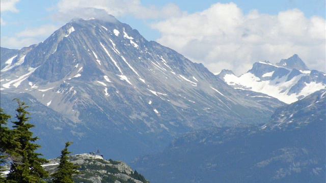 Chet Atkins "Foggy Mountain Top" смотреть онлайн